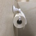 Stalak za toaletni papir s usisnim čašicama